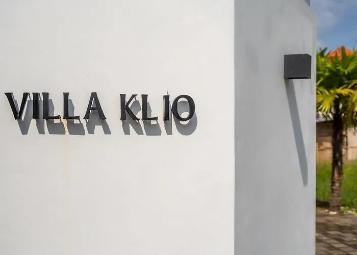 Stylish Klio Pererenan By Orivista Villa