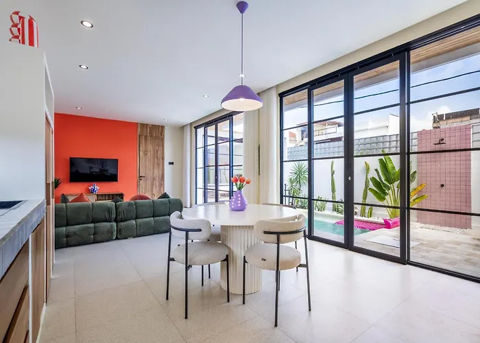 Stylish Klio Pererenan By Orivista Villa
